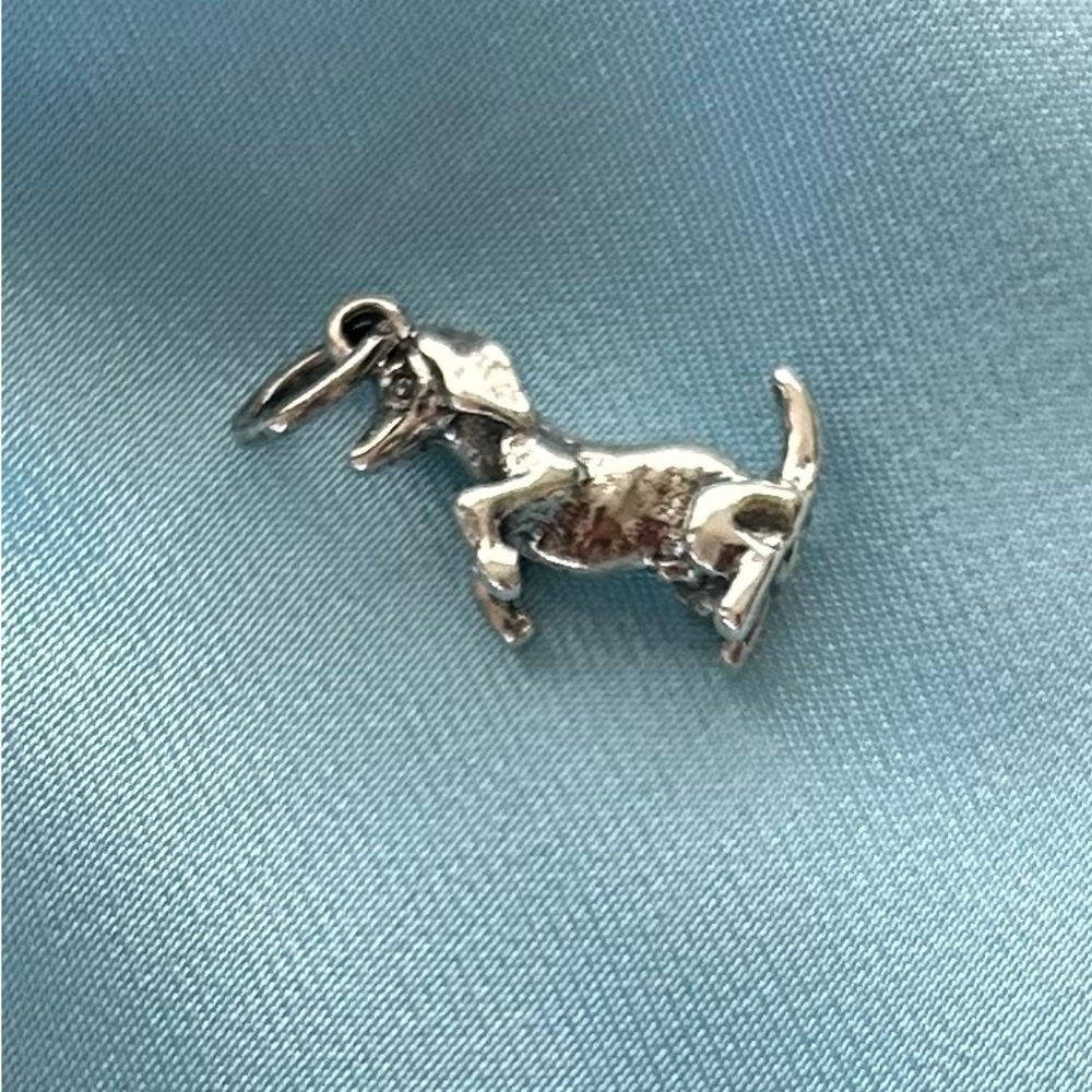 Cute Silver tone 3D Dash Hound Dog  Charm